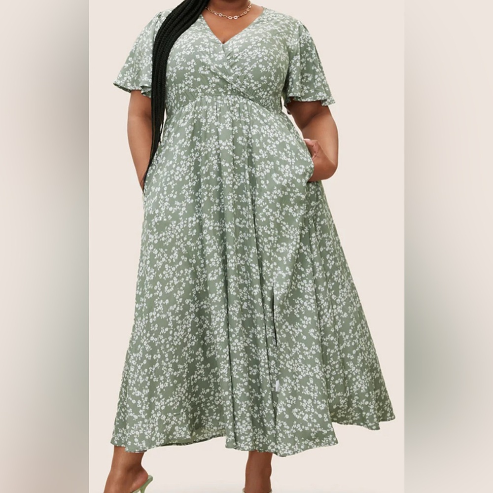 BloomChic green floral dress. Plus size